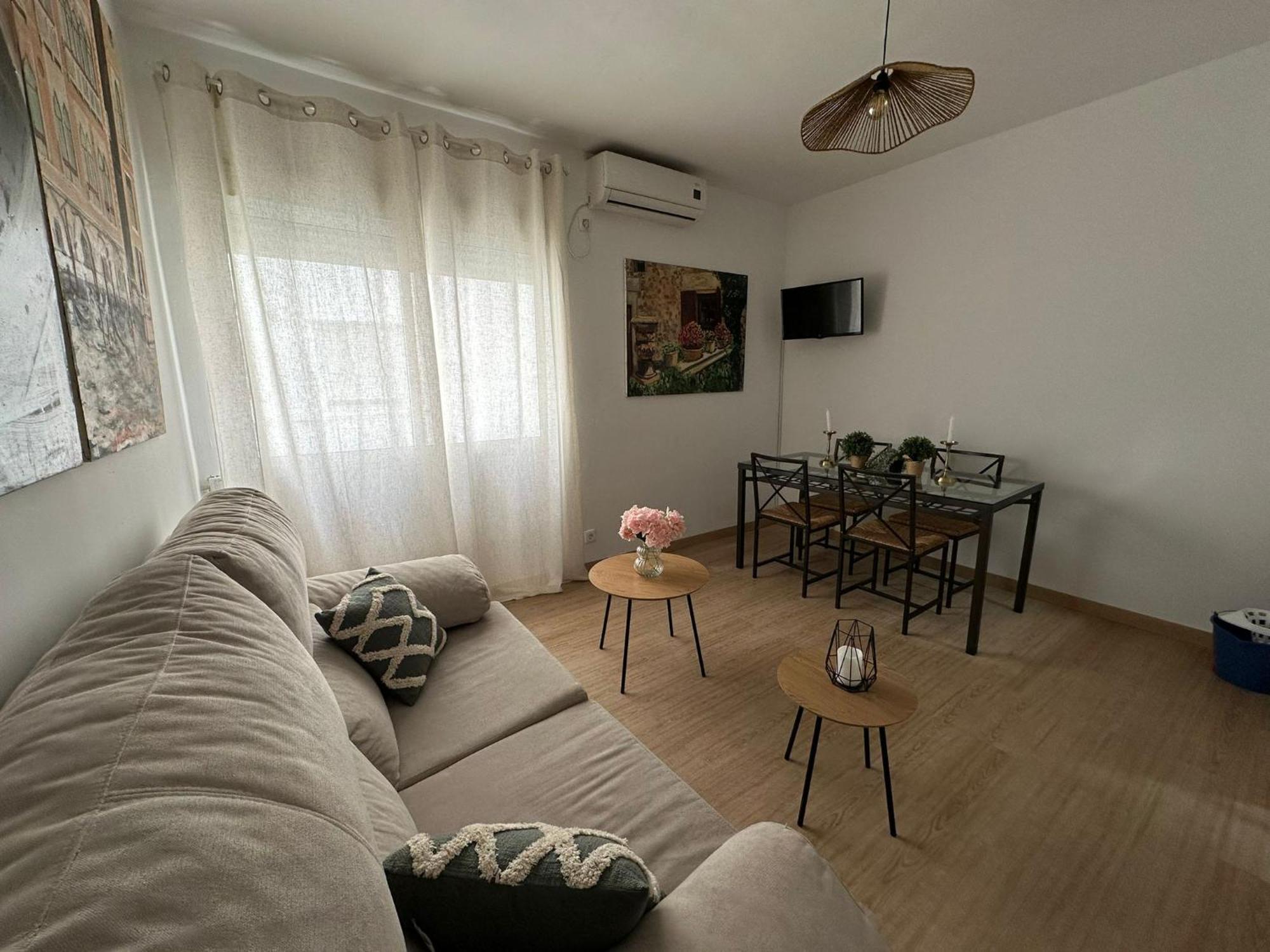 Panther Home Magdalena Σεβίλλη Εξωτερικό φωτογραφία
